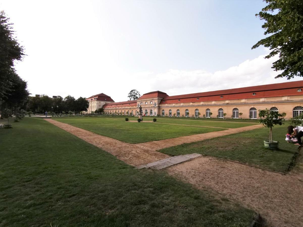 Kvh By Rockchair Apartments L Superhost Status L Boxspringbett Am Schloss Charlottenburg Welcomes You! Berlin Exterior foto